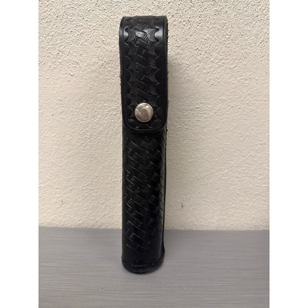Stallion Leather Black Basketweave Flashlight Holder Duty Belt Loop Snap Closure